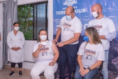 Maria-Geni-de-Azevedo-tecnica-de-Enfermagem-trabalha-no-Centro-de-Testagem-no-EPEM-e-tambem-foi-imunizada