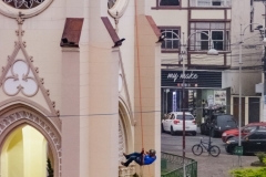Descida-de-rapel-na-torre-da-Matriz-de-Santa-Teresa-03