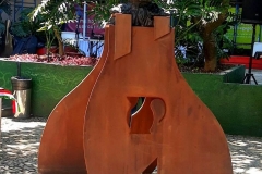 Busto-monumento-da-Imperatriz-Teresa-Cristina-inaugurado-pelo-Consulado-Italiano-no-Rio-de-Janeiro