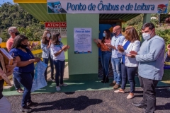 Inauguracao-de-mais-um-ponto-de-onibus-e-de-leitura-no-Vale-dos-Lucios-em-Bonsucesso