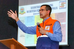 Coronel Albert Andrade, secretário municipal de Defesa Civil de Teresópolis, no lançamento do Plano Verão 2021-2022