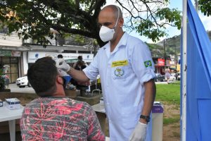 Blitz da Saúde aplica 291 doses contra a Covid-19, em São Pedro