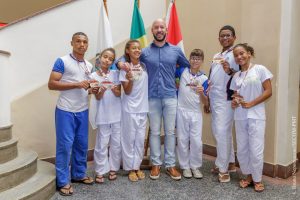 Teresópolis recebe alunos medalhistas em etapa estadual de judô